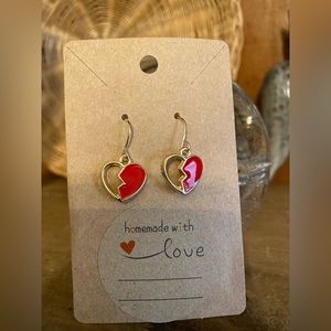 New Never Been Worn Adorable Drop Heart Earrings